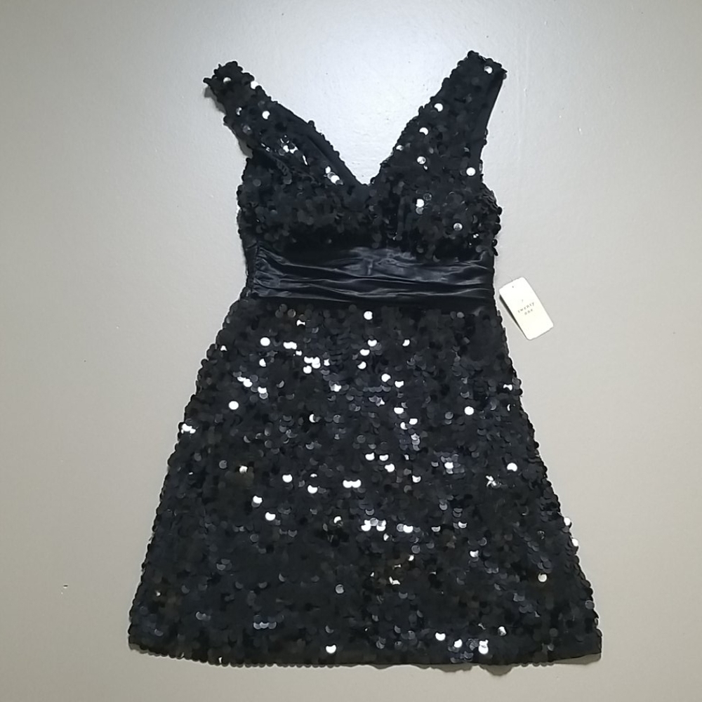 Forever 21  black sequin dress